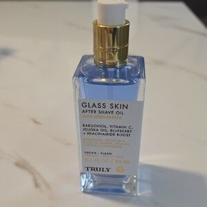 TRULY Glass Skin After Shave Oil - Blue and Gold- NEW NO BOX!